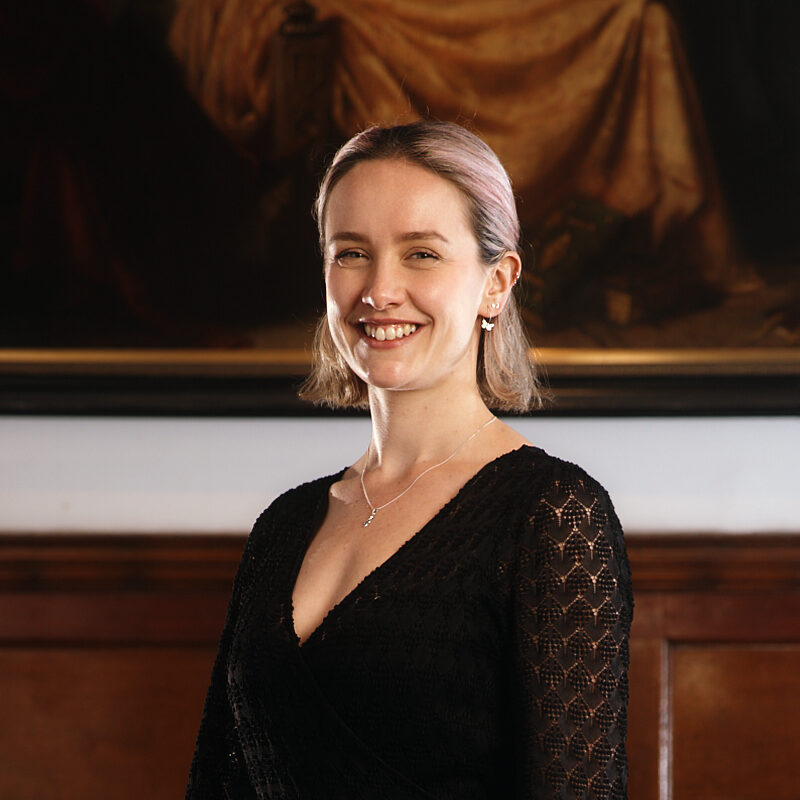 Olivia Shotton – Mezzo
